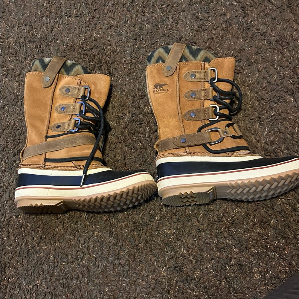 Sorel Joan of Arctic Knit Premium II Elk/Black Women’s Size 6.5